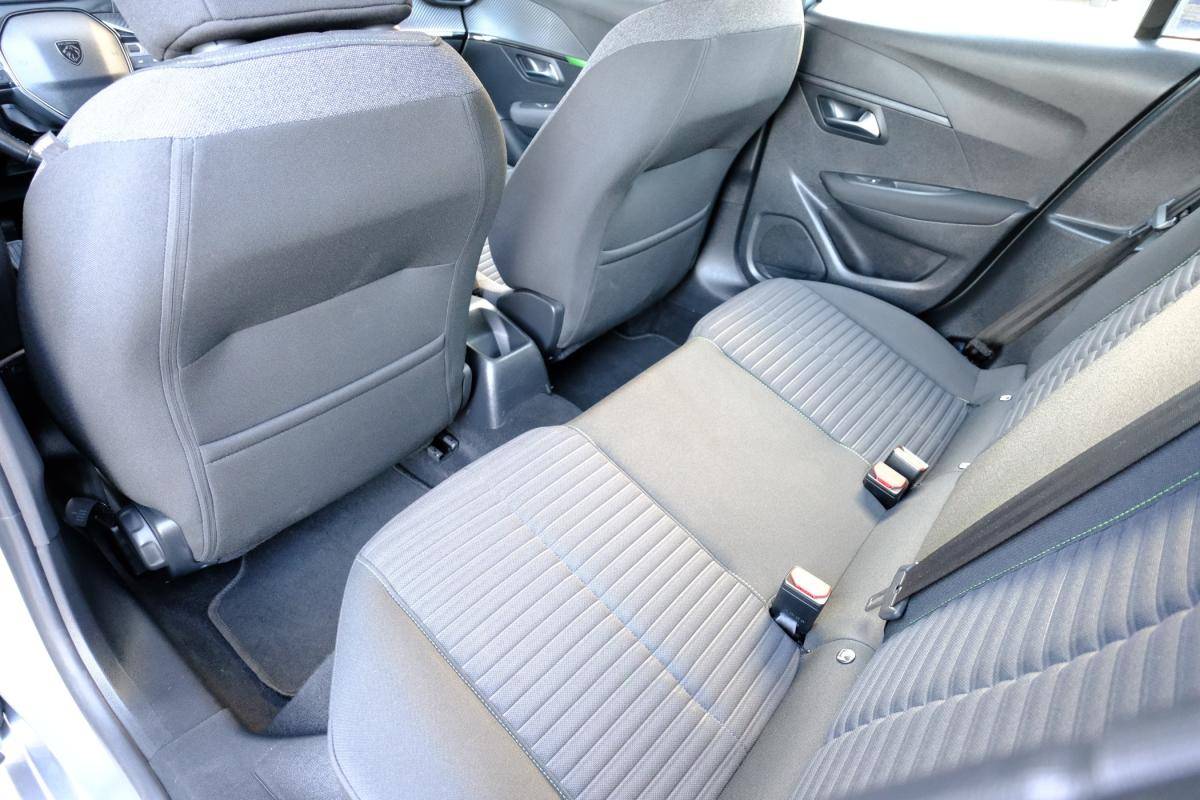 peugeot-208-2024-gasolina-1199cc
