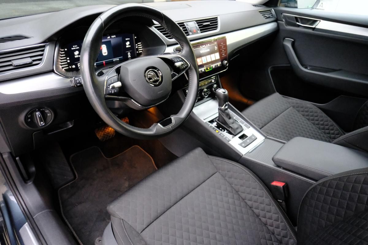 skoda-superb-2021-hibrido-a-gasolina-1395cc