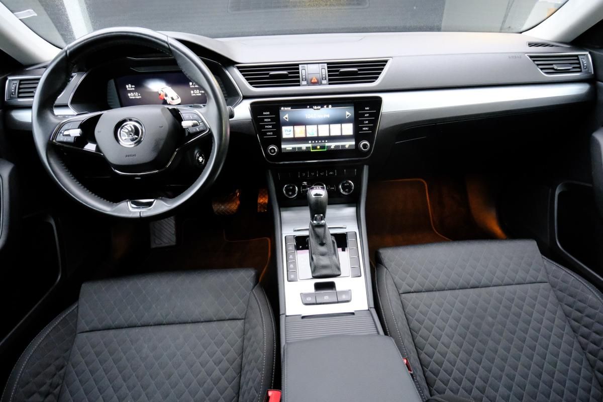 skoda-superb-2021-hibrido-a-gasolina-1395cc