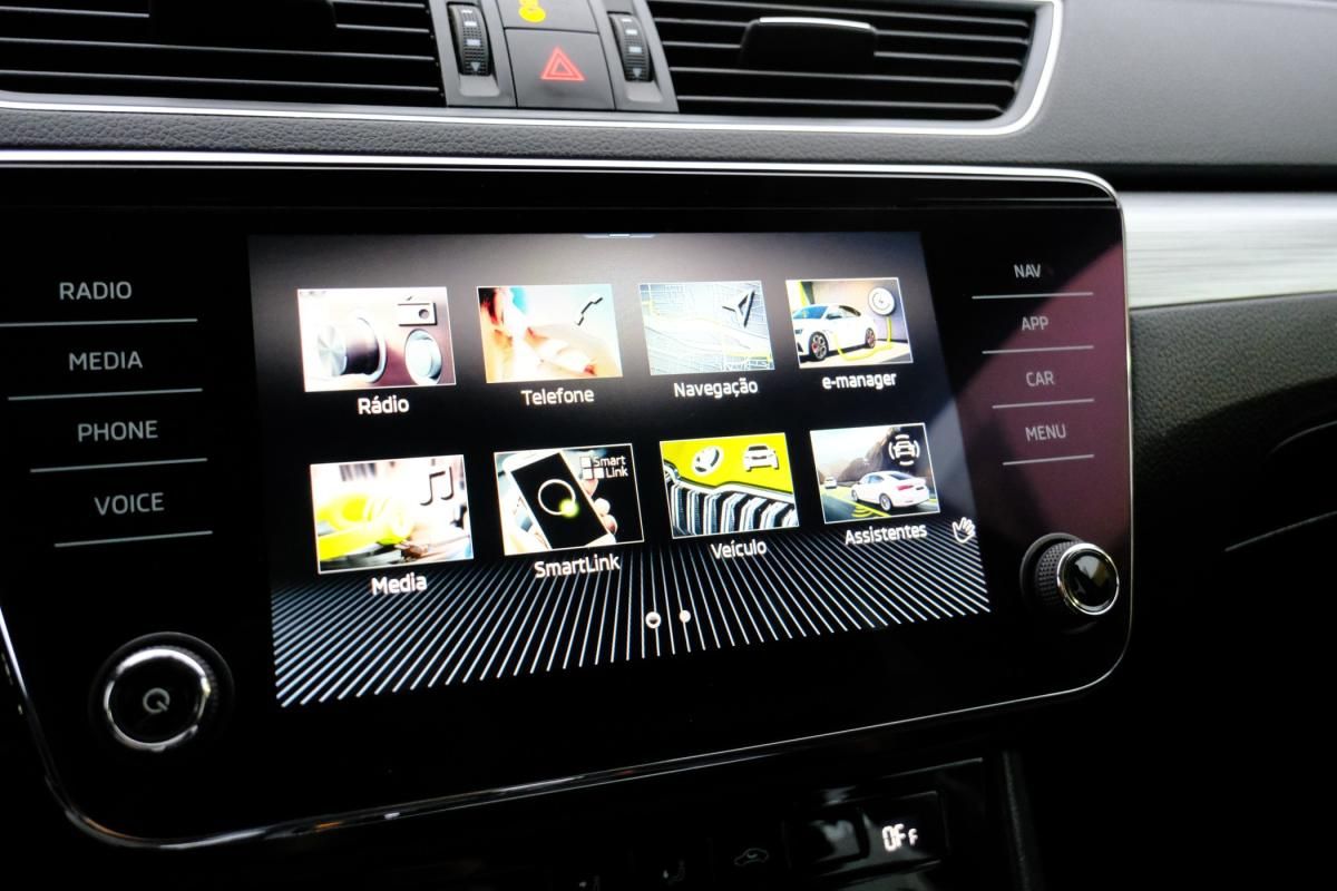 skoda-superb-2021-hibrido-a-gasolina-1395cc