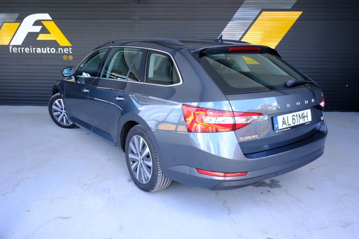 skoda-superb-2021-hibrido-a-gasolina-1395cc