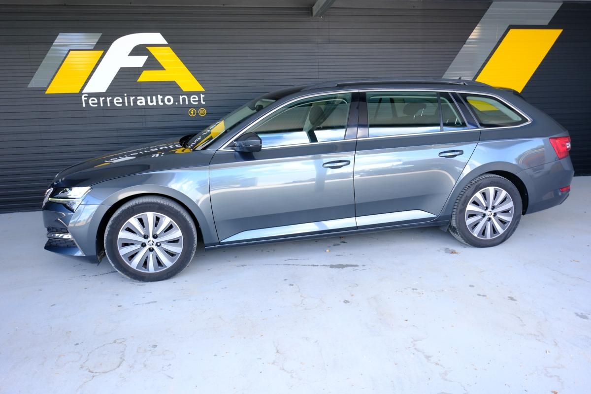 skoda-superb-2021-hibrido-a-gasolina-1395cc