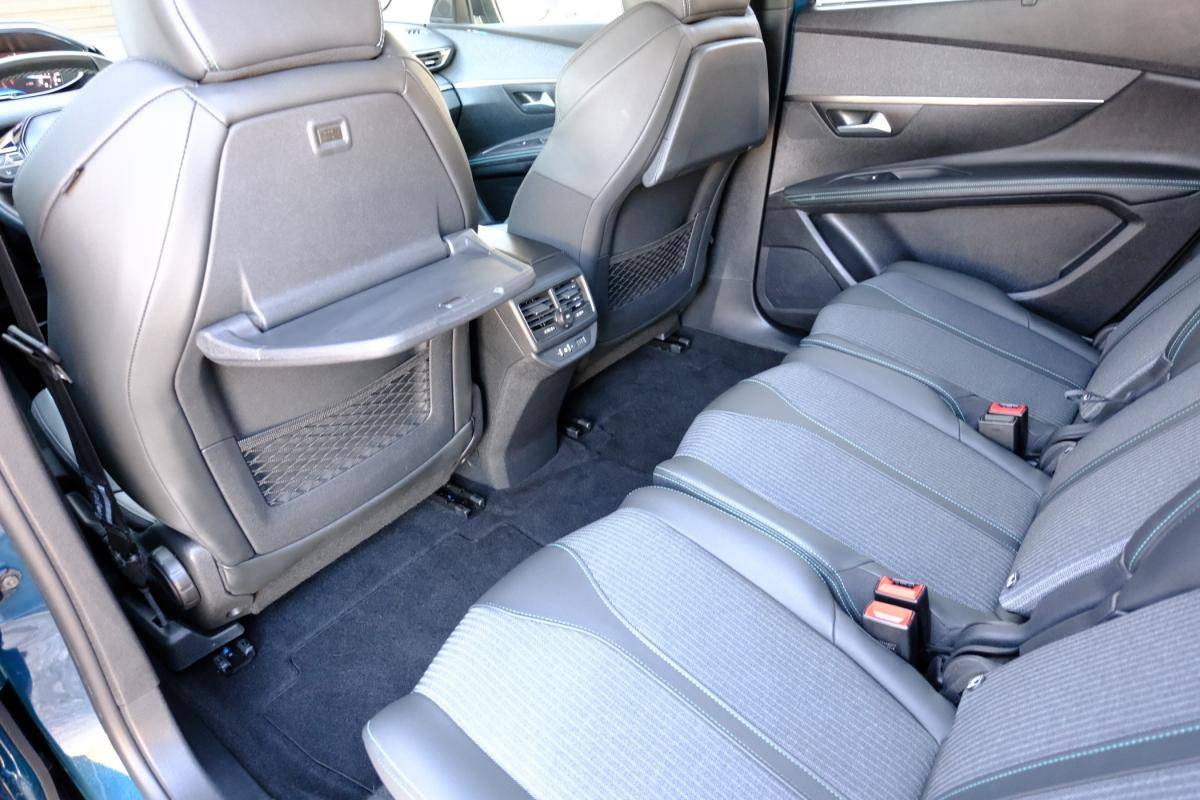 peugeot-5008-2021-gasolina-1199cc