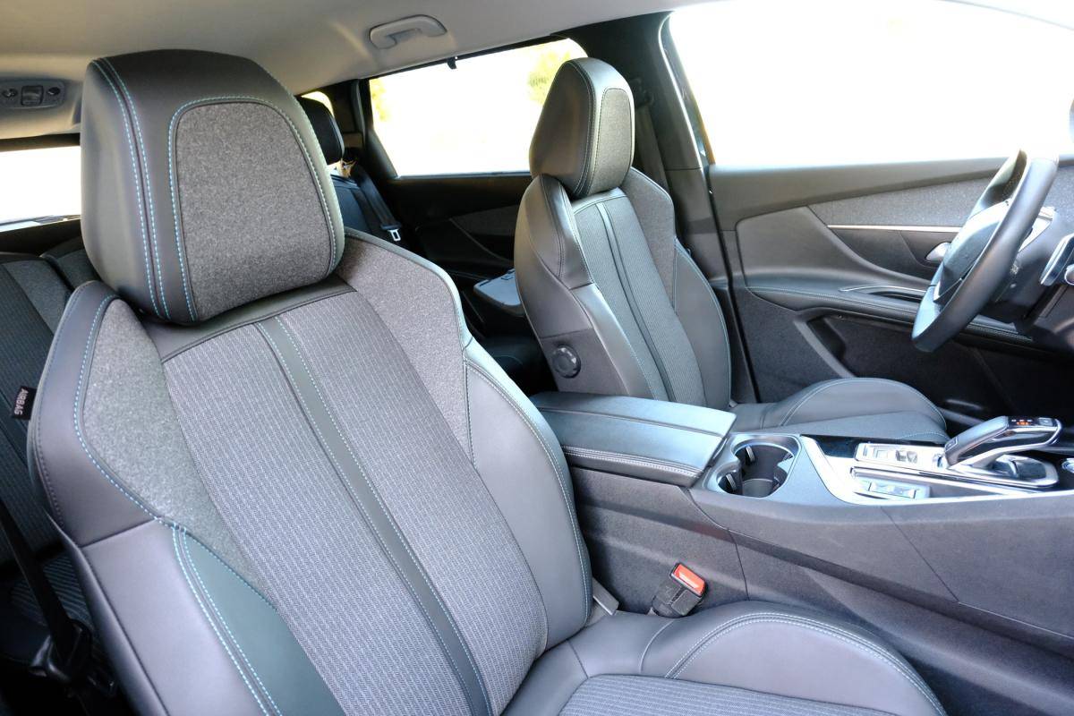 peugeot-5008-2021-gasolina-1199cc