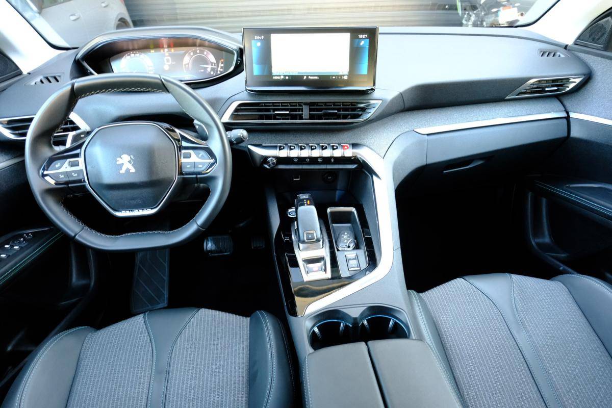 peugeot-5008-2021-gasolina-1199cc