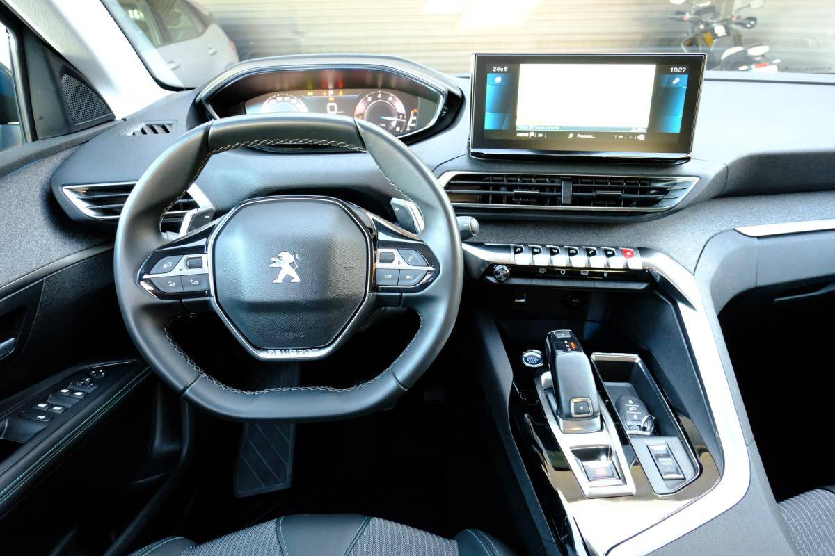peugeot-5008-2021-gasolina-1199cc