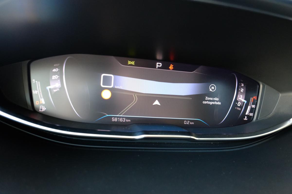 peugeot-5008-2021-gasolina-1199cc