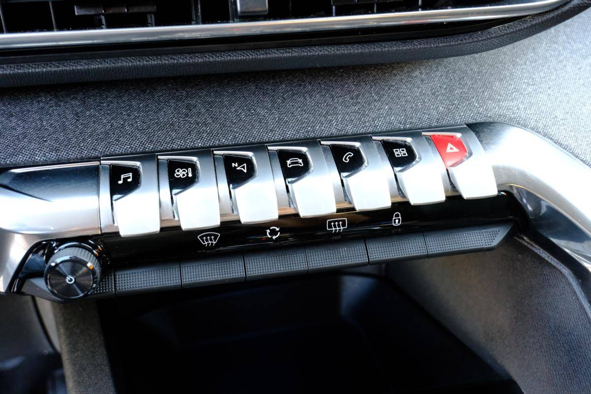 peugeot-5008-2021-gasolina-1199cc