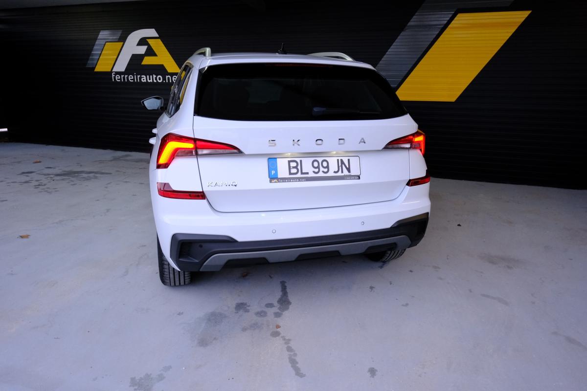 skoda-kamiq-2024-gasolina-999cc