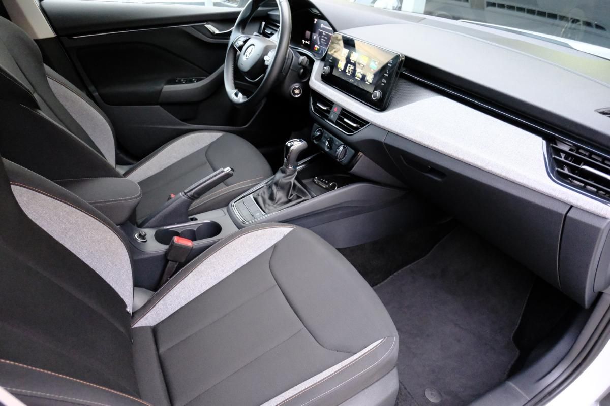 skoda-kamiq-2024-gasolina-999cc