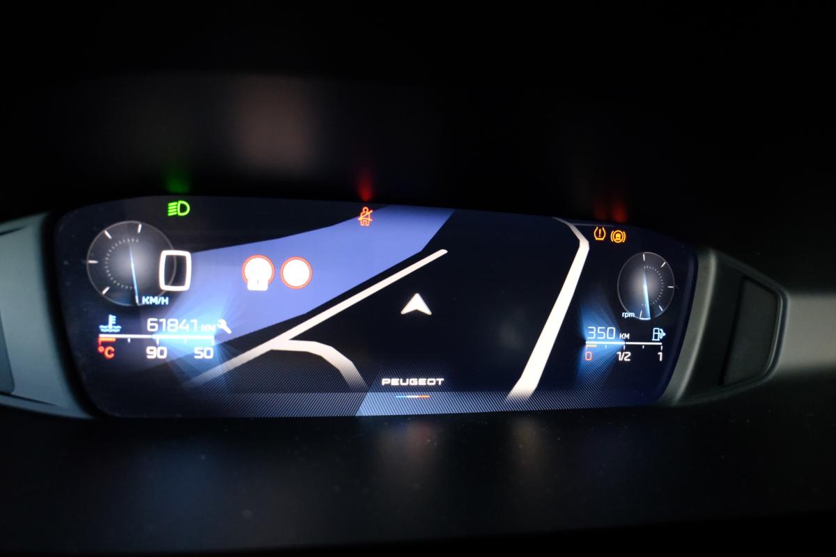 peugeot-308-2023-gasolina-1199cc