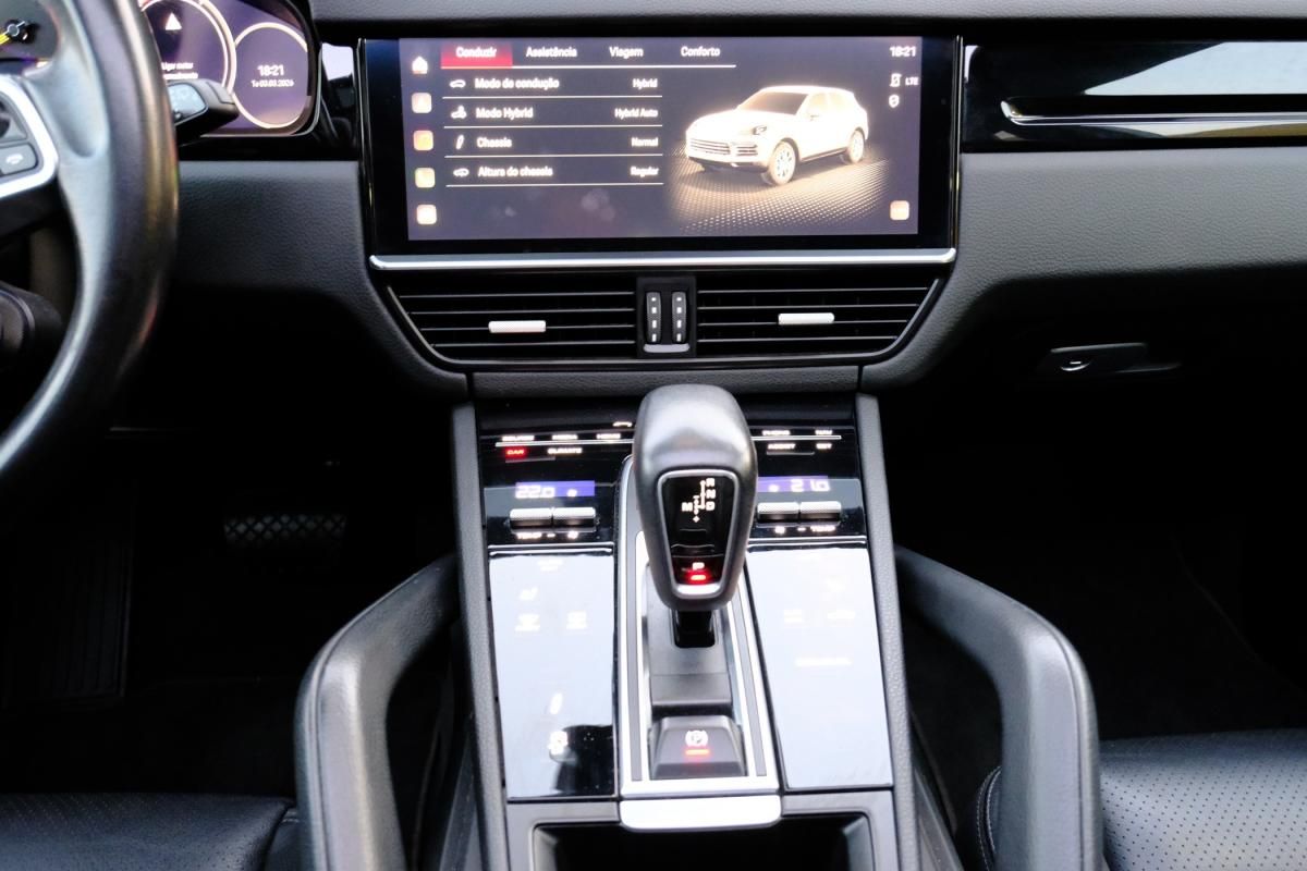 porsche-cayenne-2021-hibrido-a-gasolina-2995cc