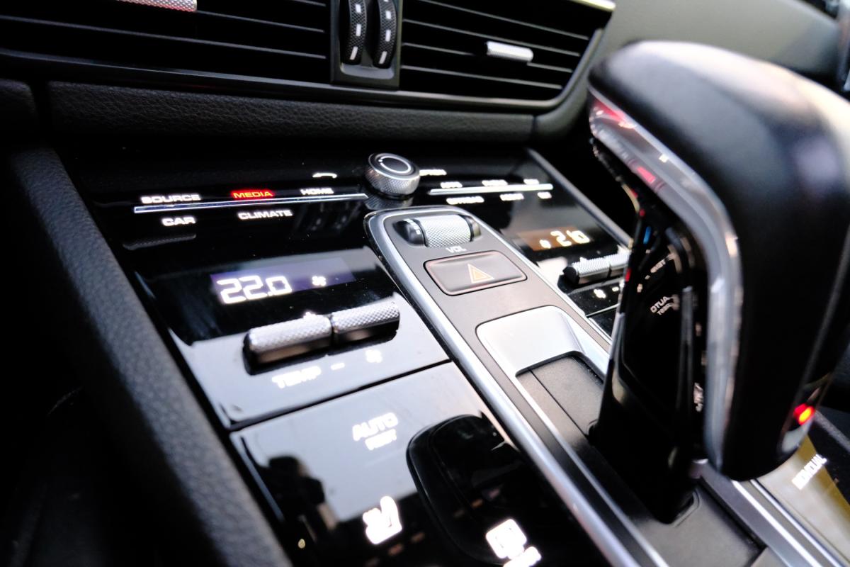 porsche-cayenne-2021-hibrido-a-gasolina-2995cc