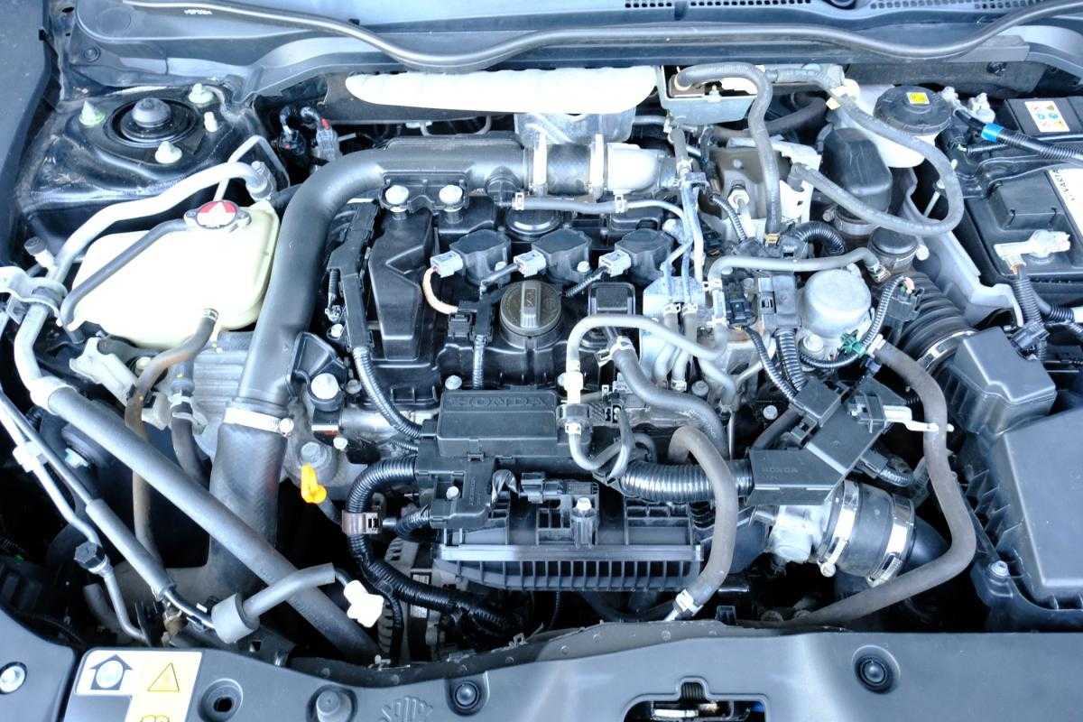 honda-civic-2017-gasolina-988cc