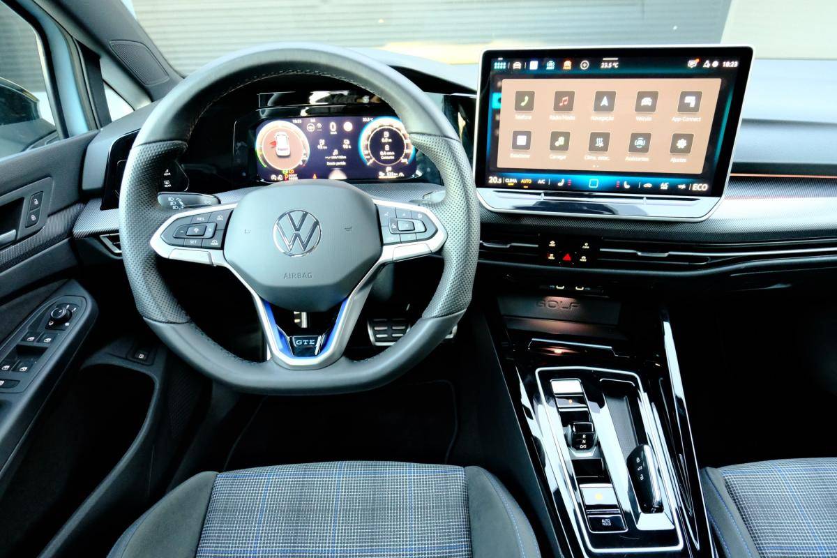 volkswagen-golf-2025-hibrido-a-gasolina-1498cc