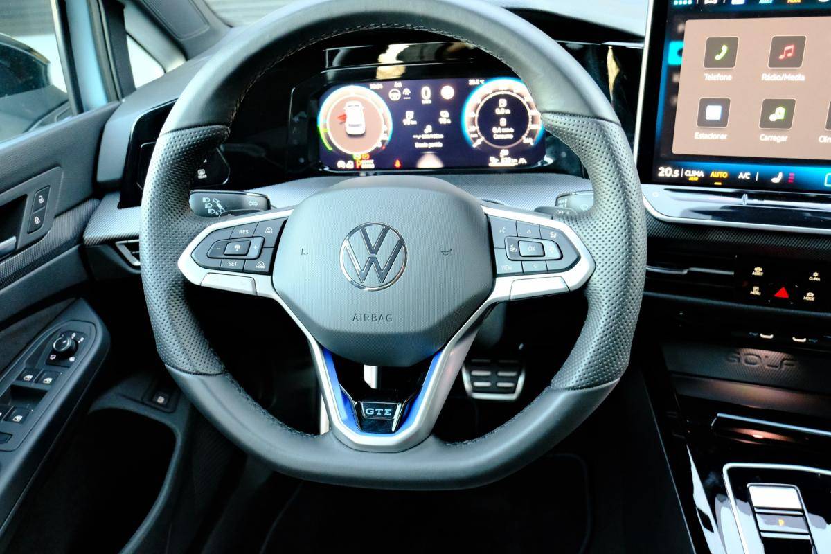 volkswagen-golf-2025-hibrido-a-gasolina-1498cc