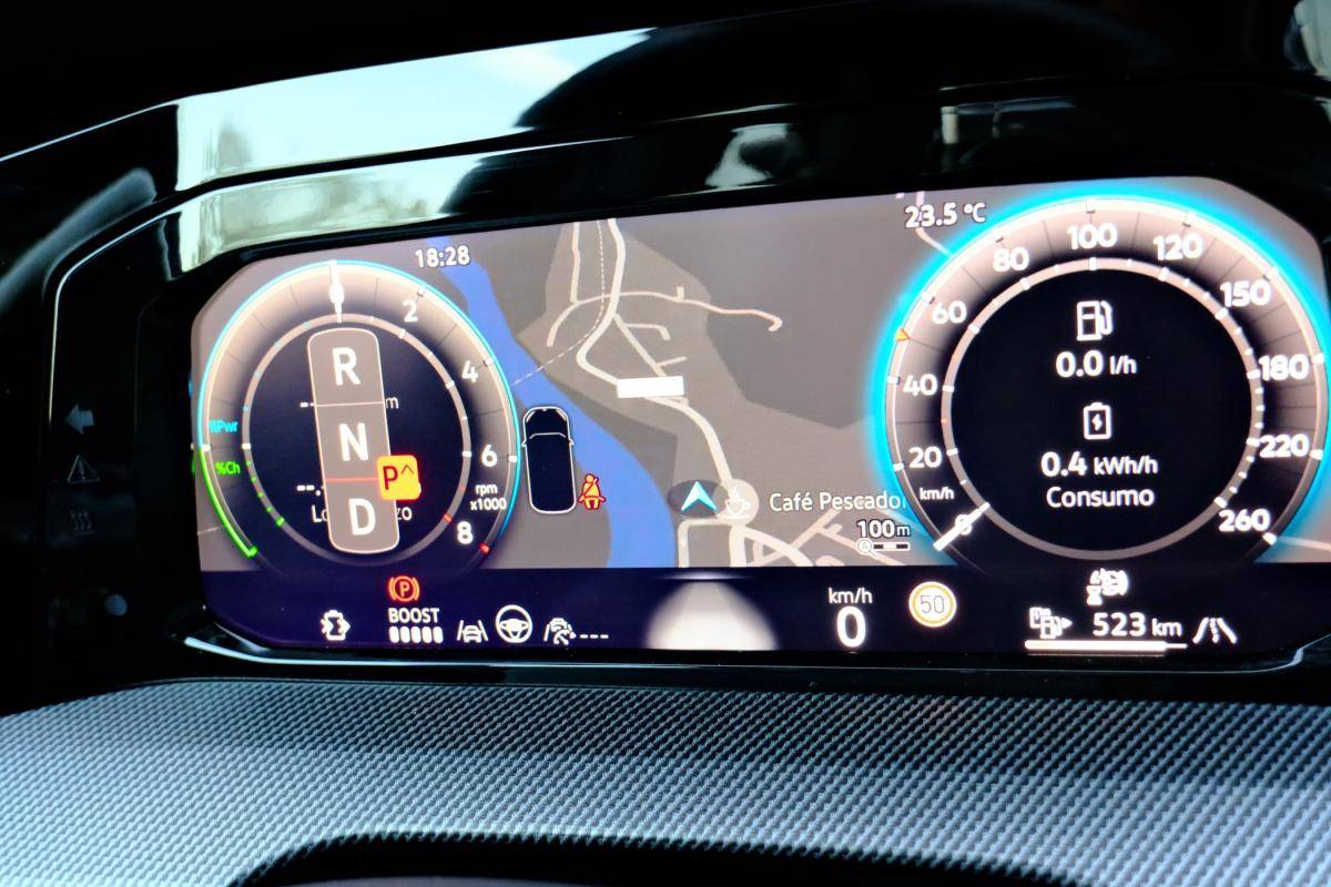 volkswagen-golf-2025-hibrido-a-gasolina-1498cc