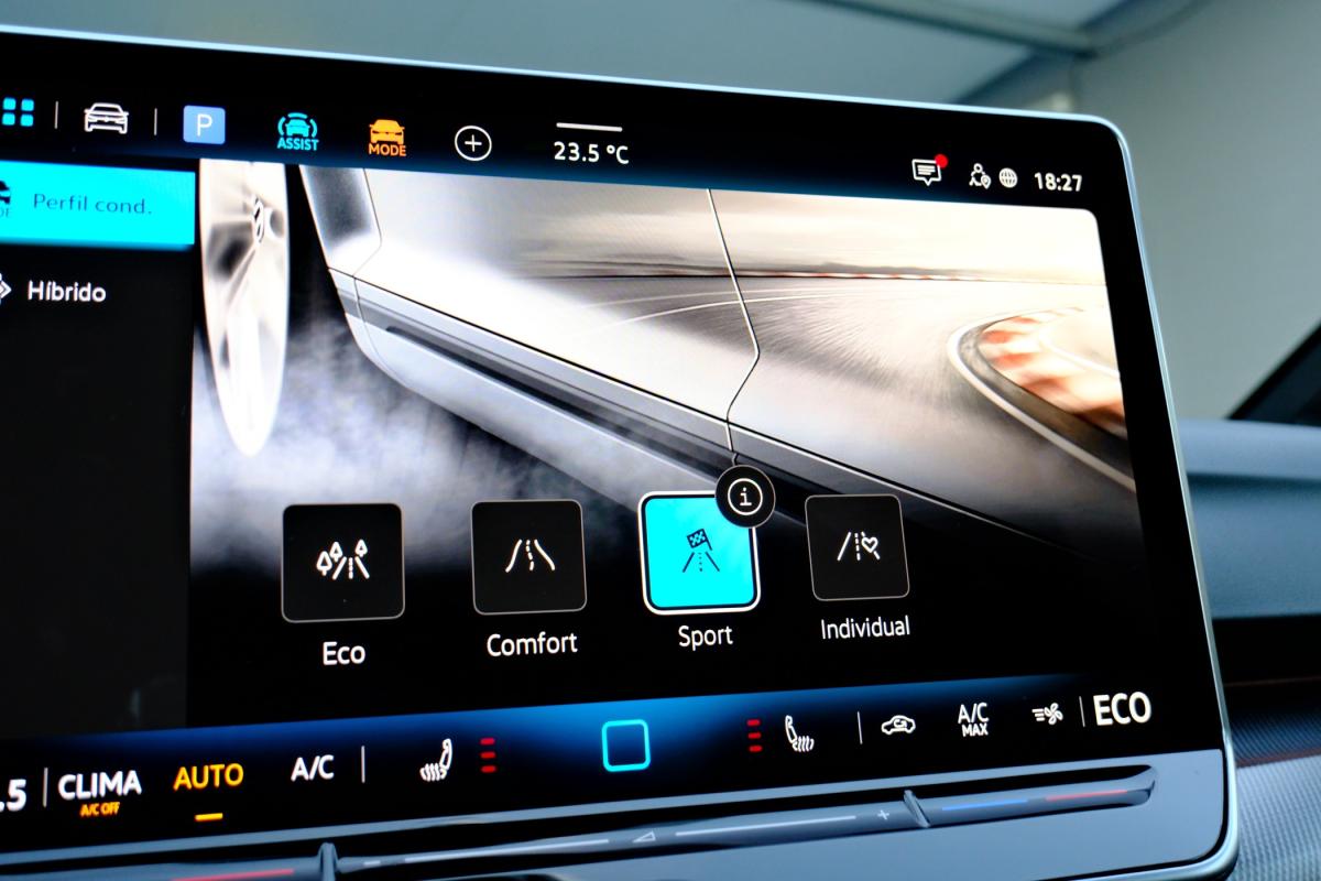 volkswagen-golf-2025-hibrido-a-gasolina-1498cc