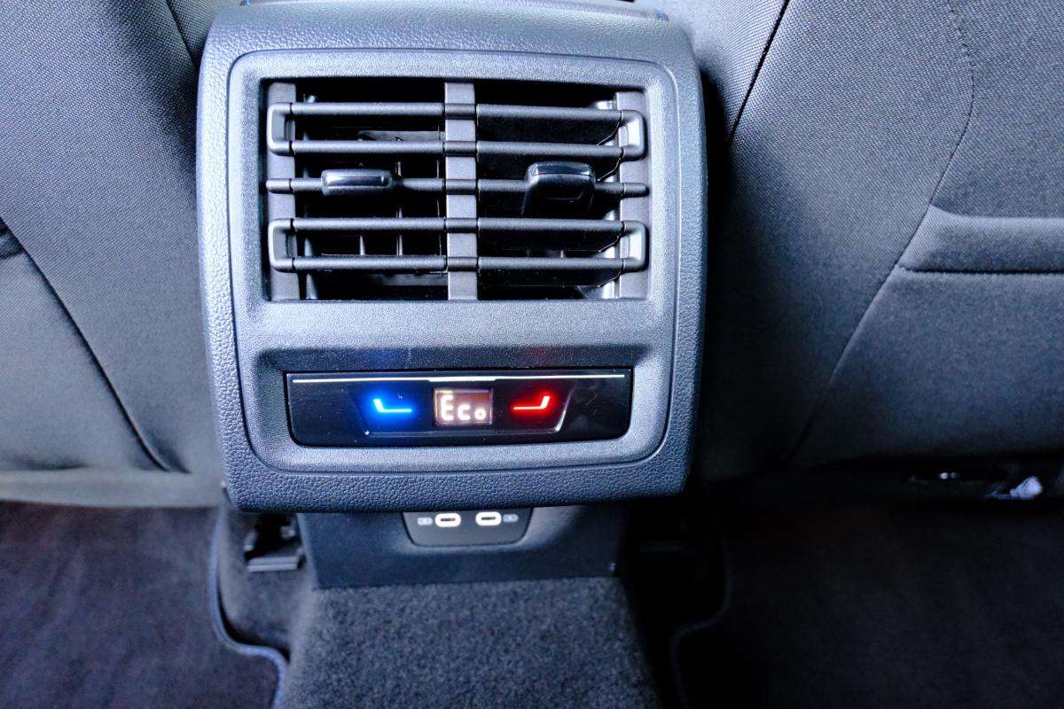 volkswagen-golf-2025-hibrido-a-gasolina-1498cc