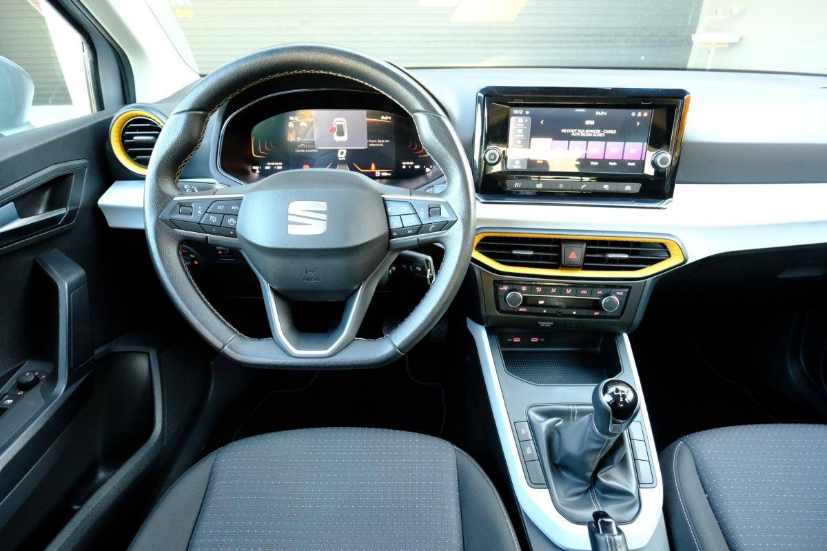 seat-arona-2024-gasolina-999cc