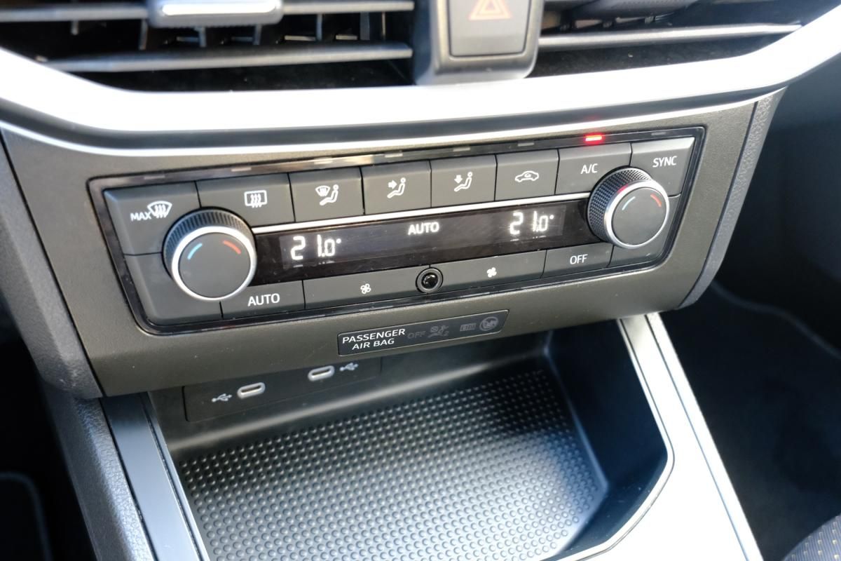 seat-ibiza-2024-gasolina-999cc