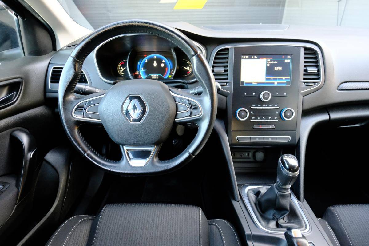 renault-megane-2017-diesel-1461cc