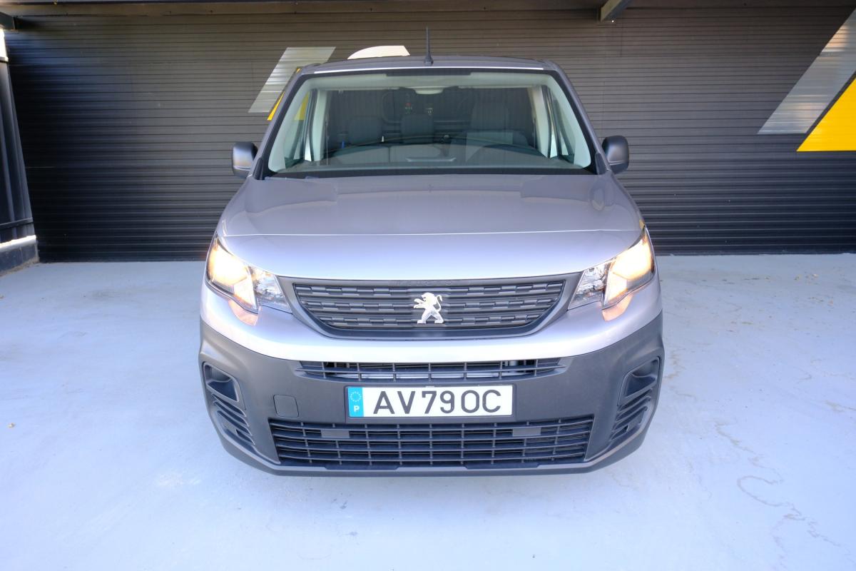 peugeot-partner-2022-diesel-1499cc