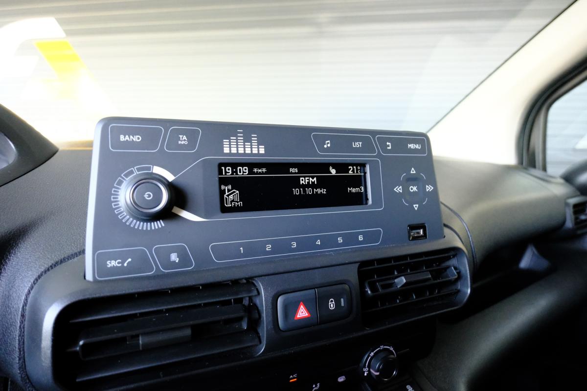 peugeot-partner-2022-diesel-1499cc