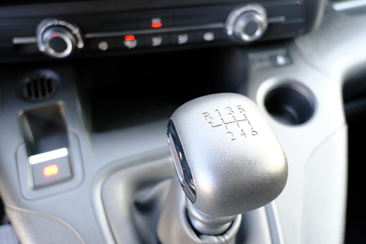 peugeot-partner-2022-diesel-1499cc