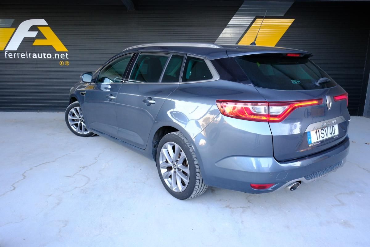 renault-megane-sport-tourer-2017-diesel-1461cc