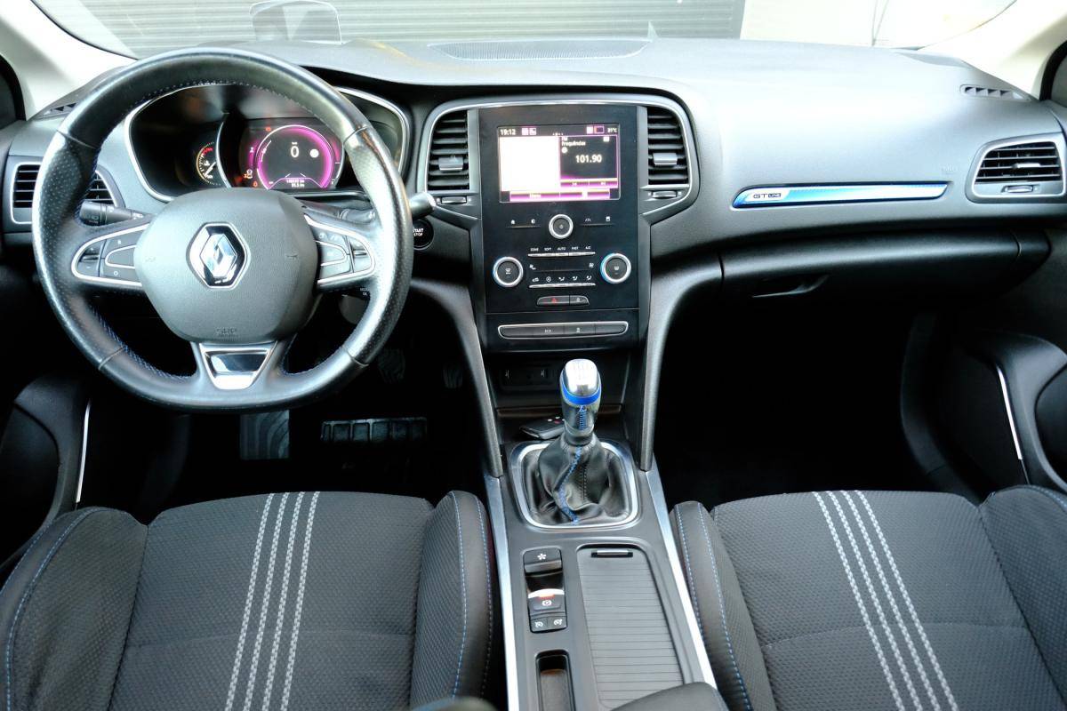renault-megane-sport-tourer-2017-diesel-1461cc