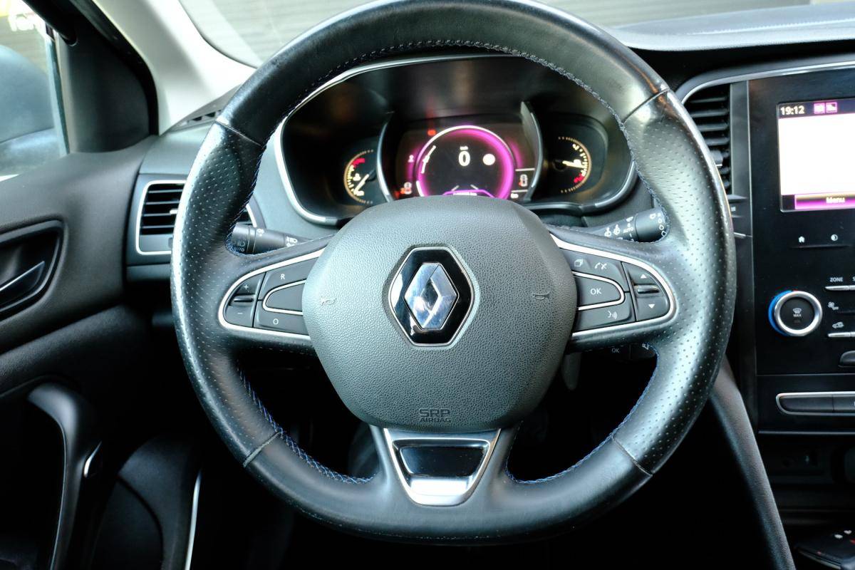 renault-megane-sport-tourer-2017-diesel-1461cc