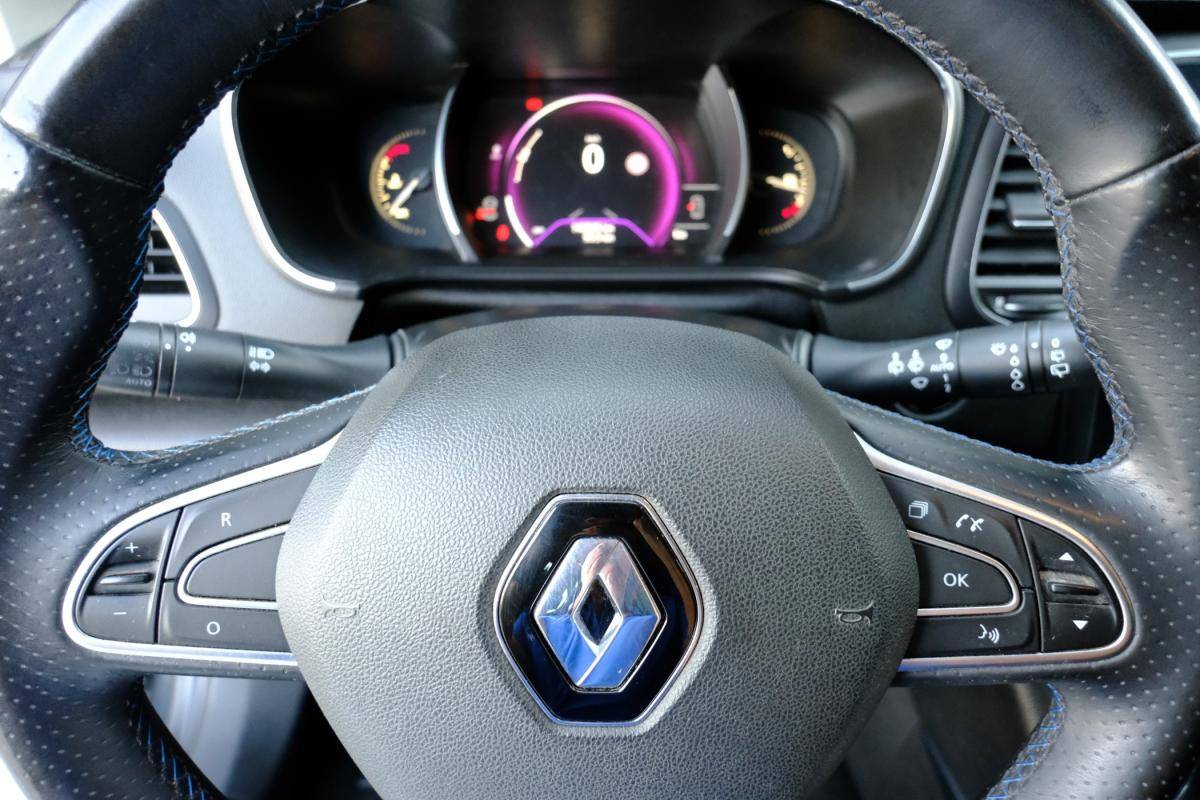 renault-megane-sport-tourer-2017-diesel-1461cc