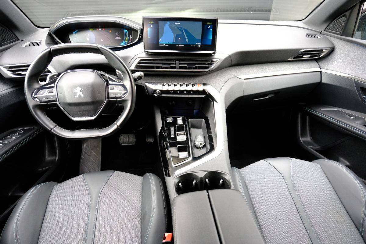peugeot-3008-2023-hibrido-a-gasolina-1598cc
