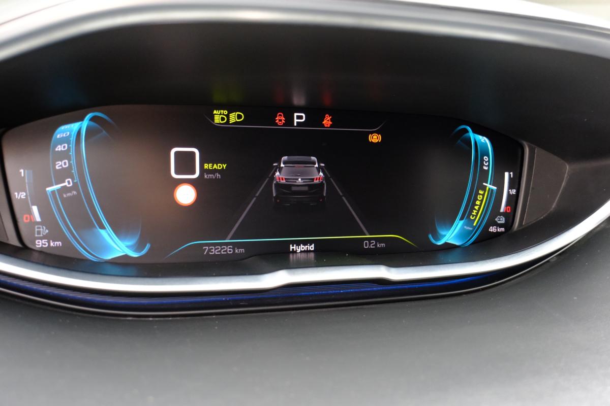 peugeot-3008-2023-hibrido-a-gasolina-1598cc
