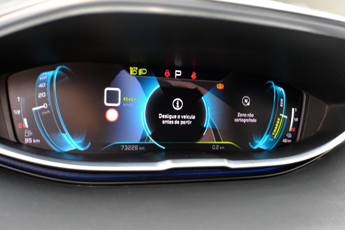 peugeot-3008-2023-hibrido-a-gasolina-1598cc