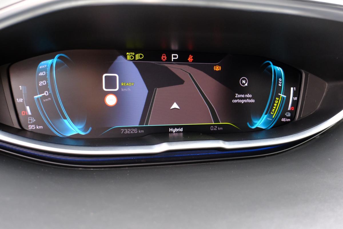 peugeot-3008-2023-hibrido-a-gasolina-1598cc