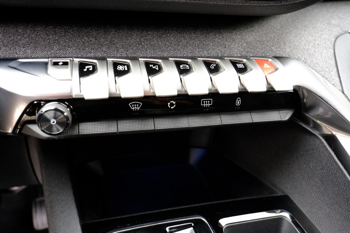 peugeot-3008-2023-hibrido-a-gasolina-1598cc