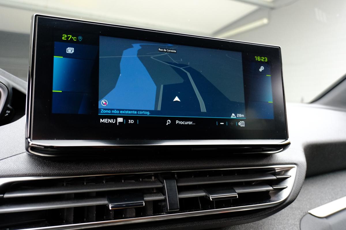 peugeot-3008-2023-hibrido-a-gasolina-1598cc