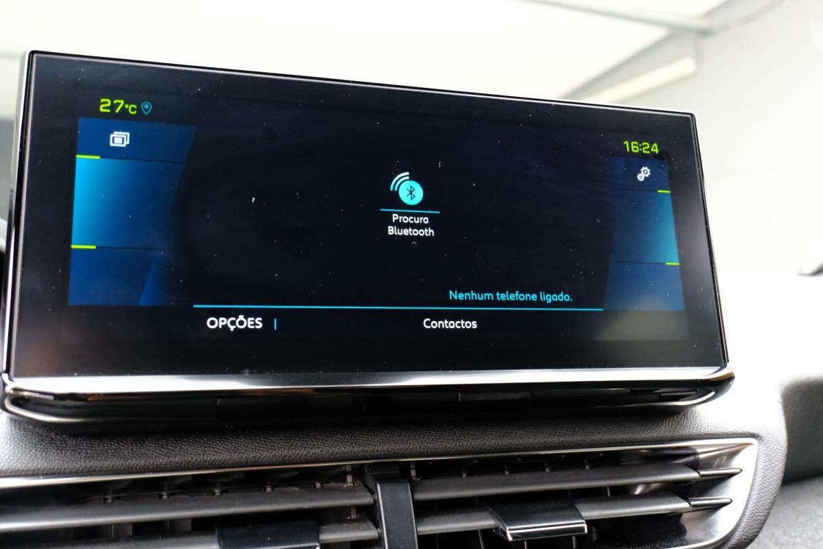 peugeot-3008-2023-hibrido-a-gasolina-1598cc