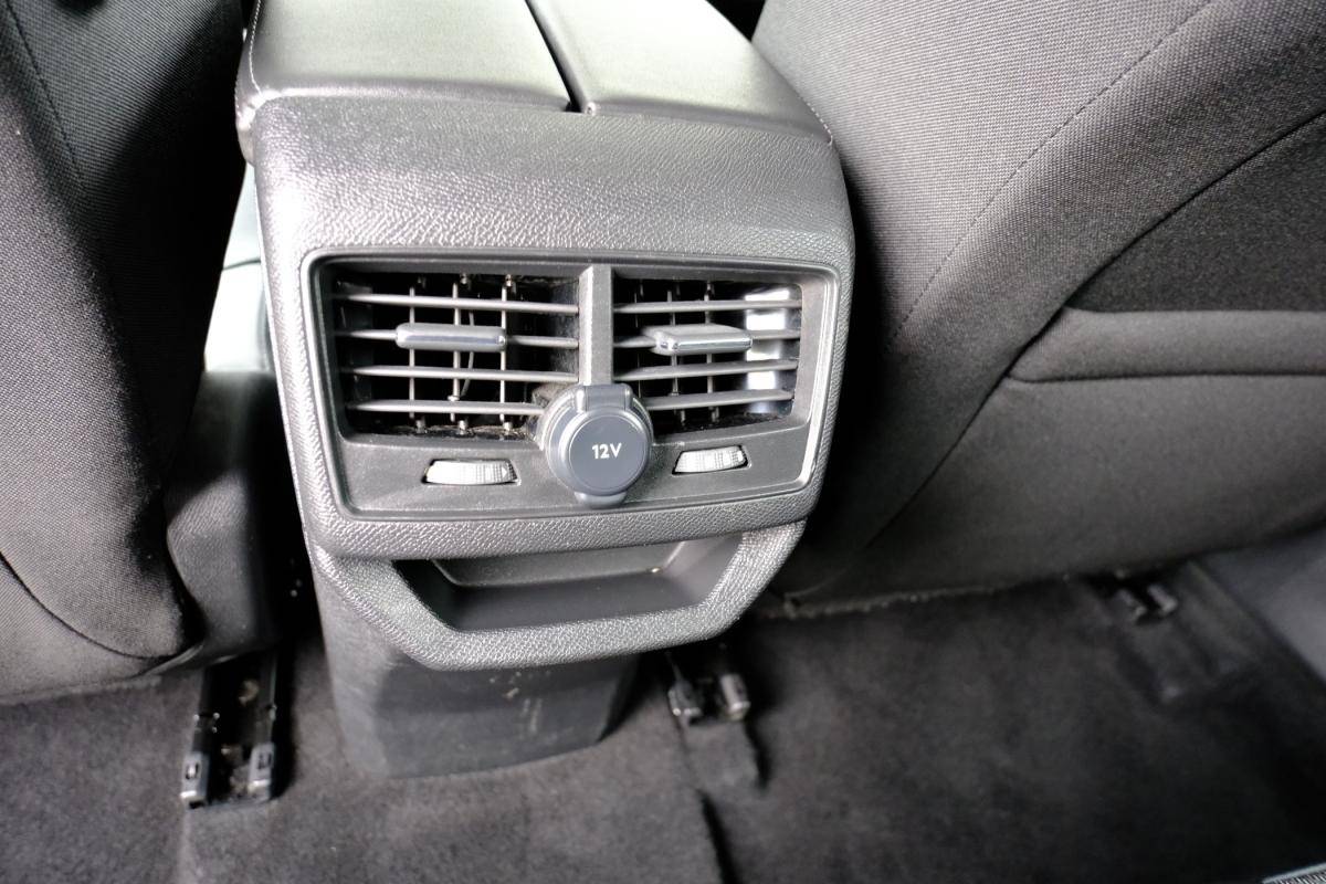 peugeot-3008-2023-hibrido-a-gasolina-1598cc