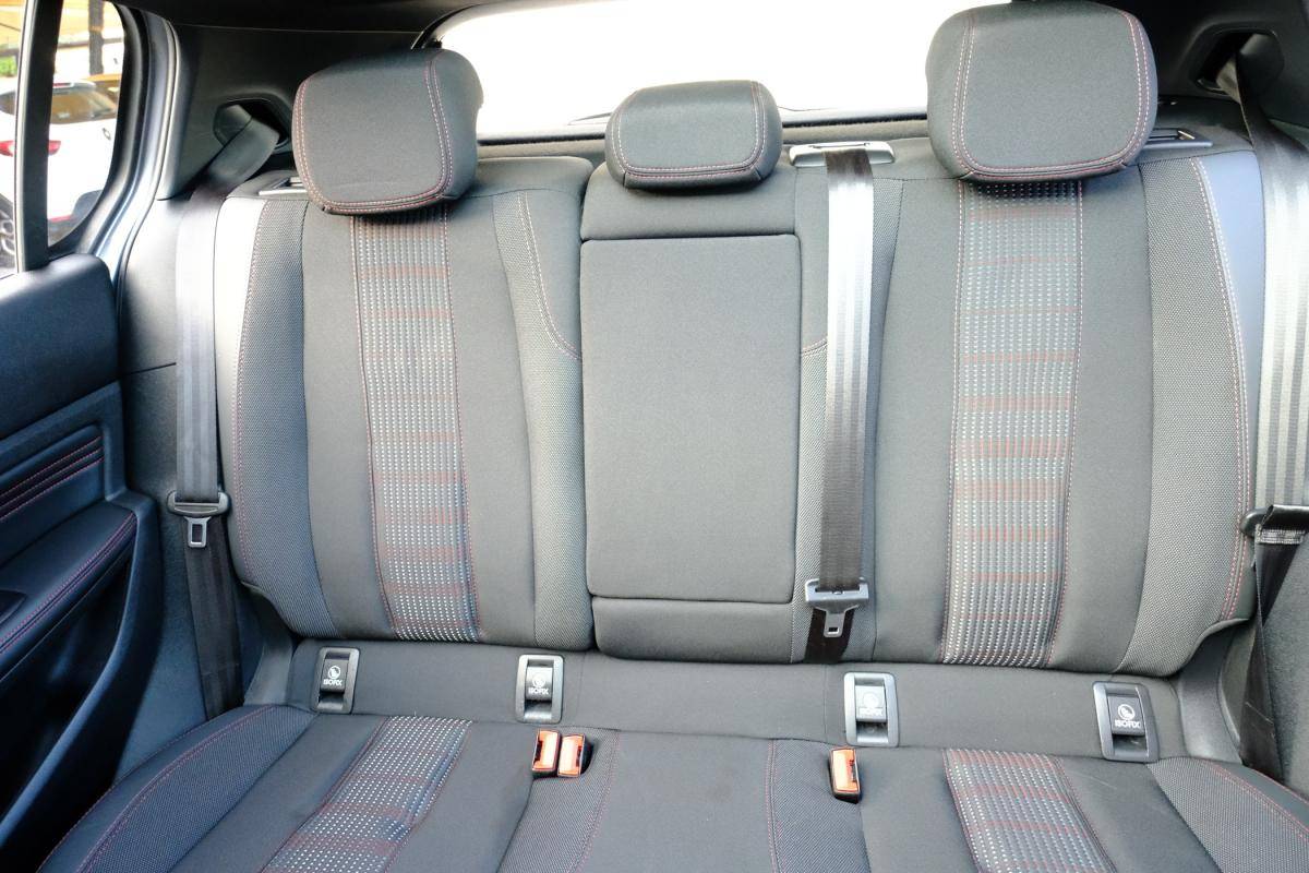 peugeot-308-2021-gasolina-1199cc