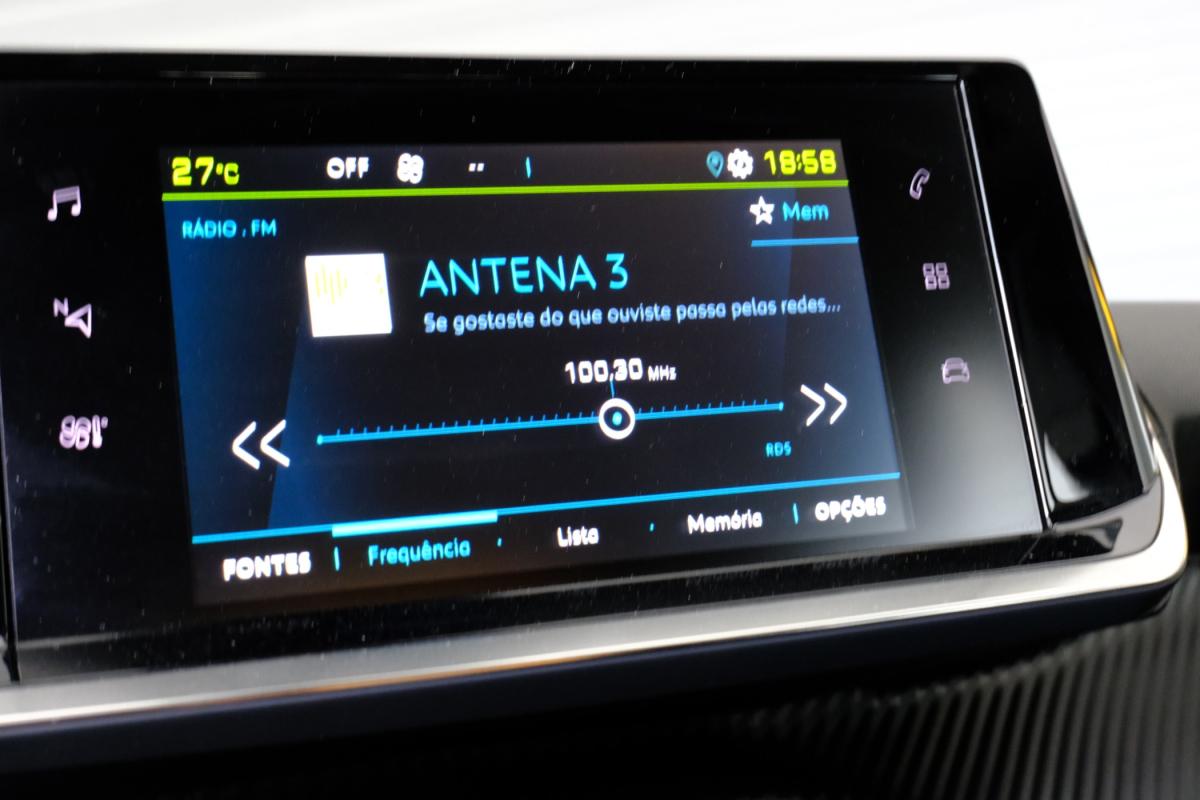 peugeot-2008-2023-eletrico-0cc