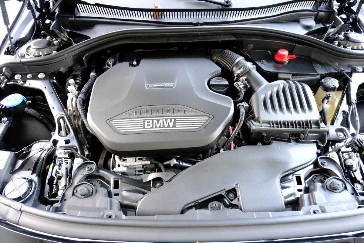 bmw-serie-1-2023-diesel-1496cc