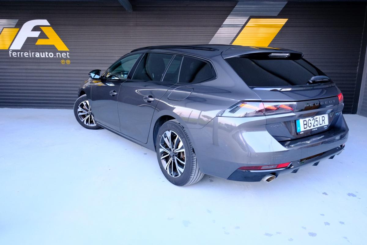 peugeot-508-sw-2024-hibrido-a-gasolina-1598cc