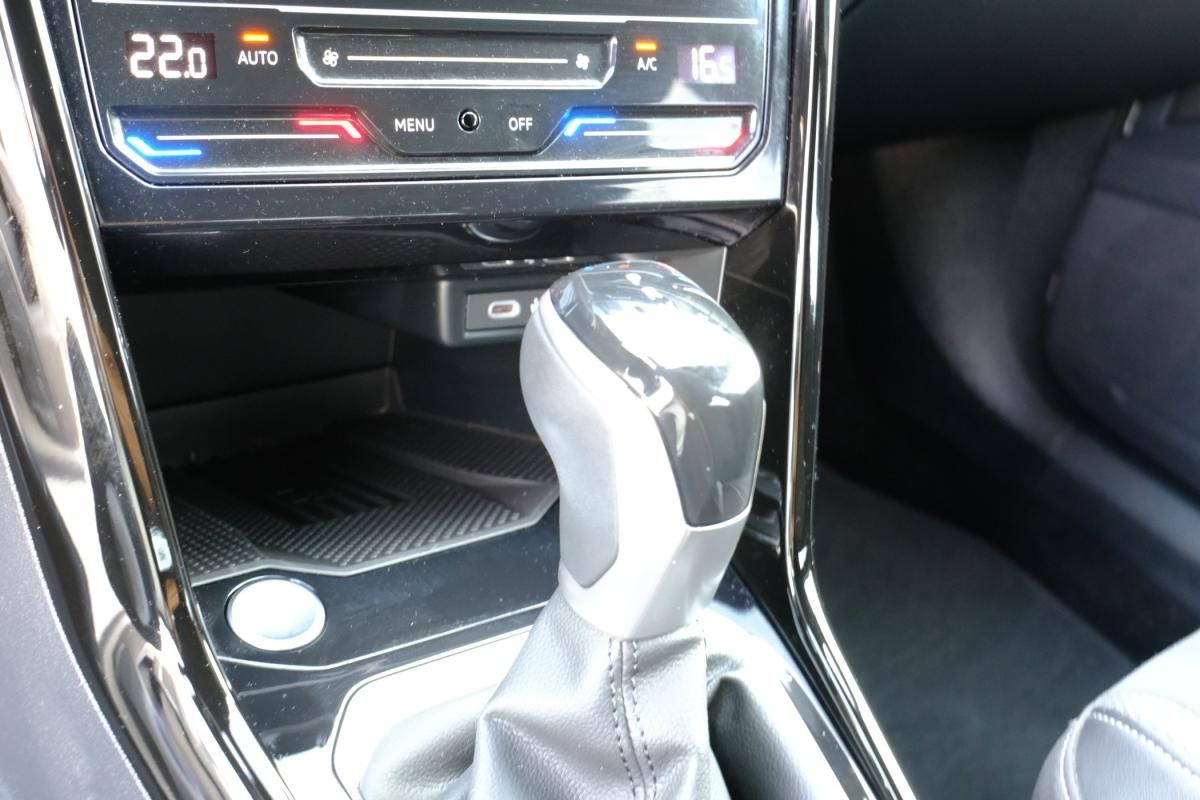 volkswagen-t-roc-2025-gasolina-1498cc