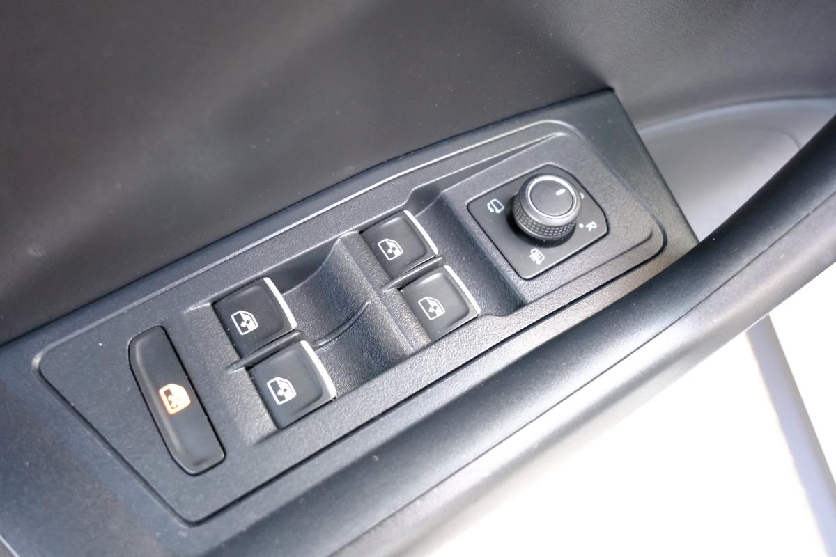 volkswagen-t-roc-2025-gasolina-1498cc