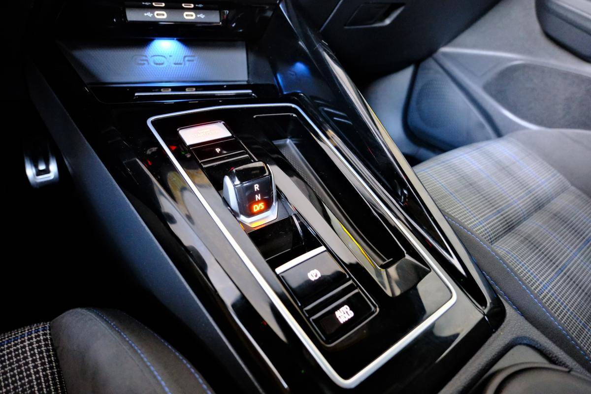 volkswagen-golf-2022-hibrido-a-gasolina-1395cc