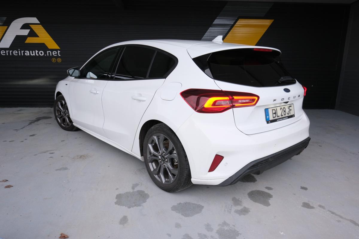 ford-focus-2024-gasolina-998cc