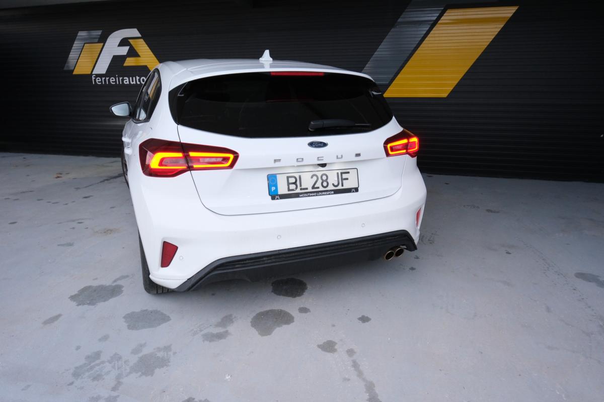 ford-focus-2024-gasolina-998cc
